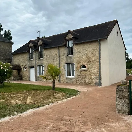 Couette-café Chateau Saintonge Le Chevain