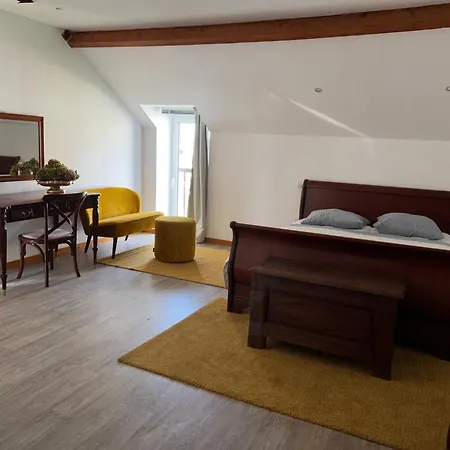 Chateau Saintonge Bed & Breakfast