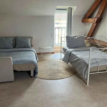 Chateau Saintonge Bed & Breakfast *