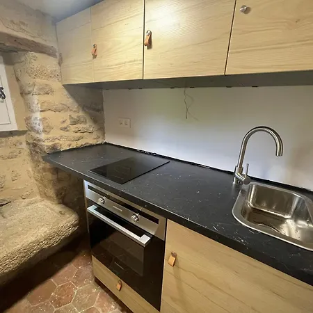 Chateau Saintonge Bed & Breakfast Le Chevain