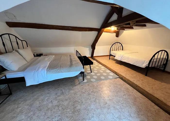 Bed & Breakfast Chateau Saintonge *